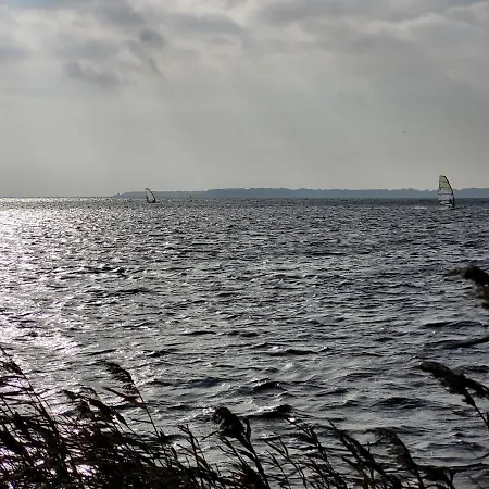アパート Sonneninsel & Ankerplatz Wiek Mit Eigener Sauna Wiek auf Rügen