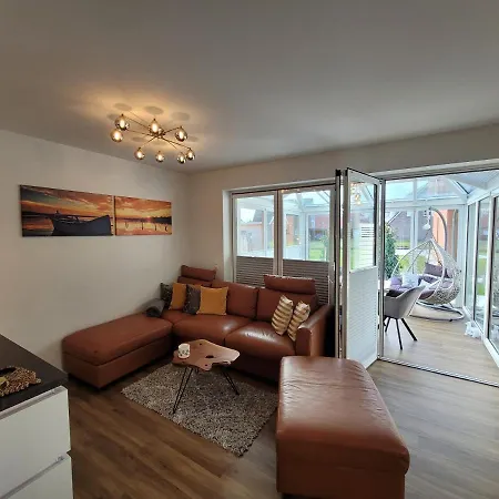 Sonneninsel Wiek Mit Eigener Sauna Und Fahrradgarage Inkl Waeschepaket Apartamento Wiek auf Rügen