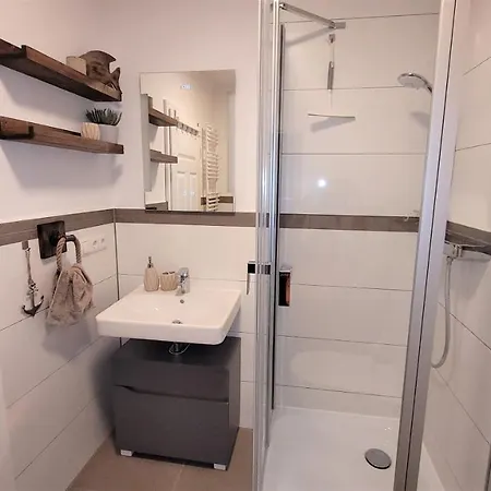 Sonneninsel Wiek Mit Eigener Sauna Und Fahrradgarage Inkl Waeschepaket Apartamento *